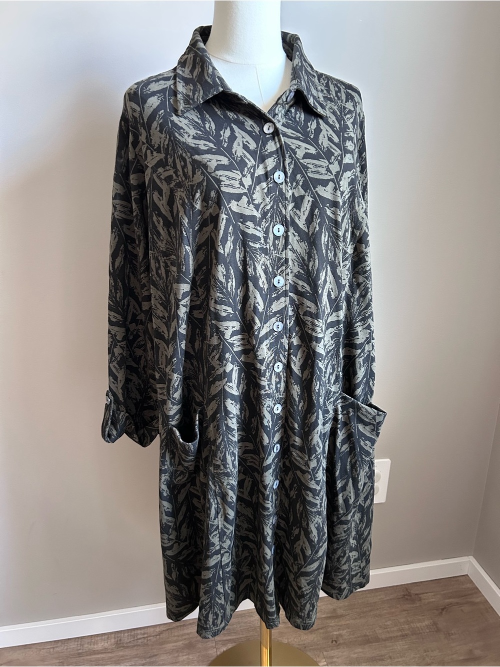 Blue Sky bamboo organic cotton blend leaf pattern tunic dress comfort comfy